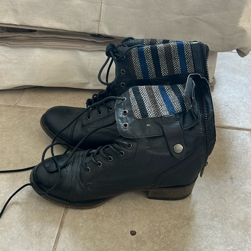 Steve Madden combat boots